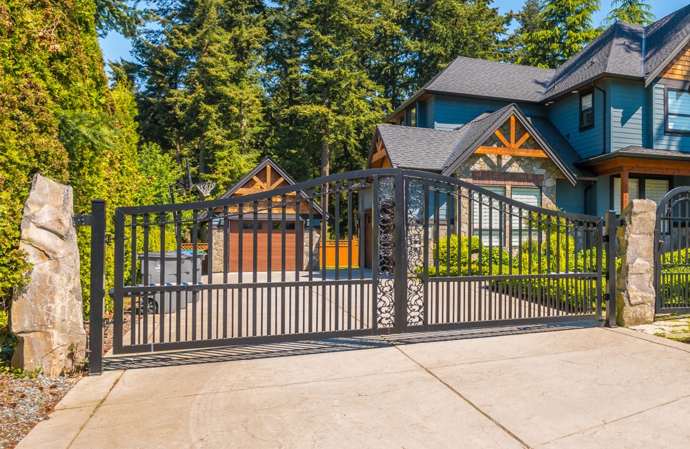 electric driveway gates residential