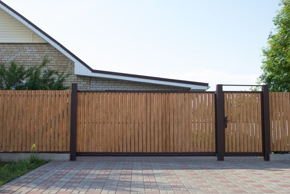 wooden driveway gates automatic